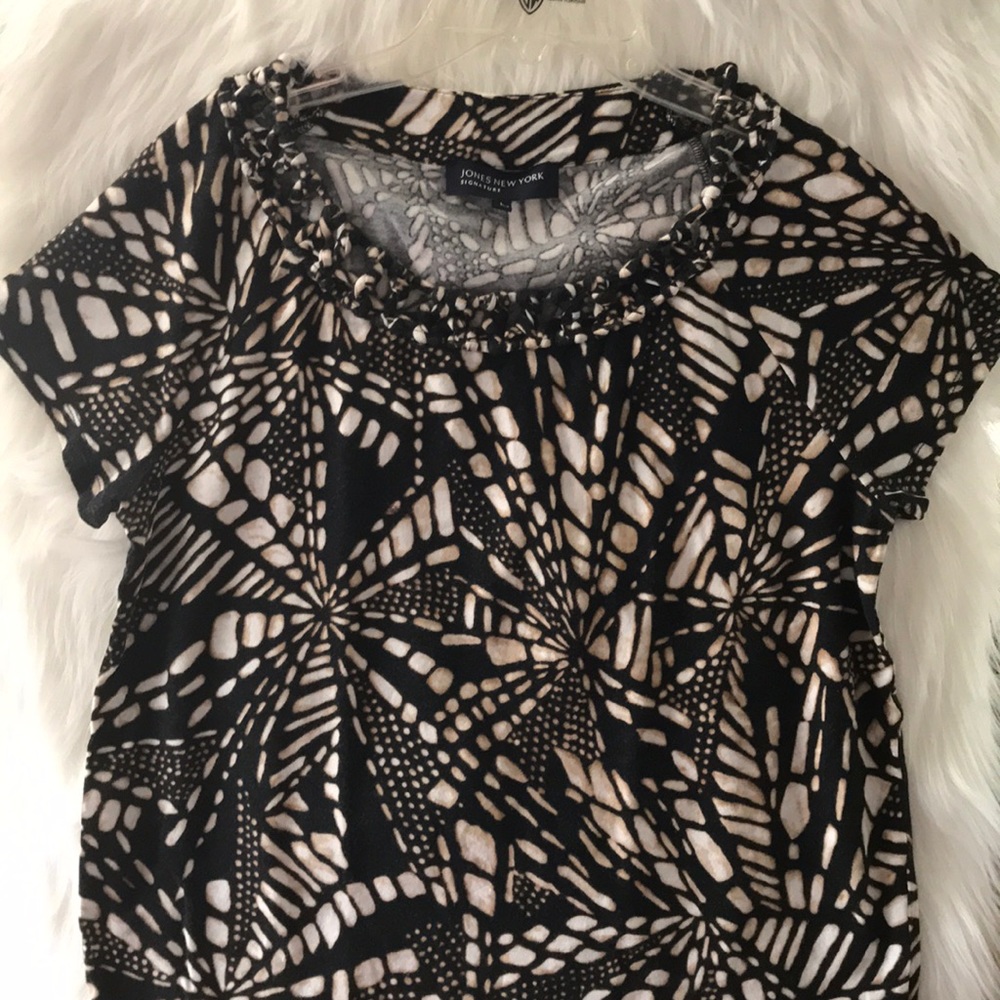 Jones New York signature top